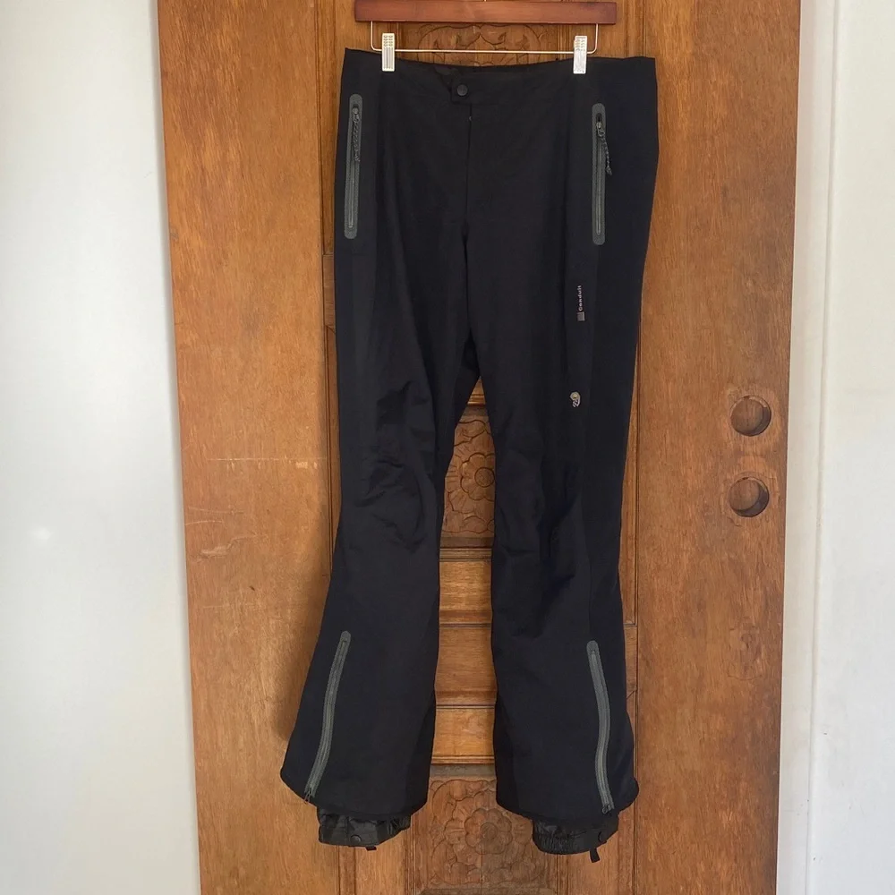 Mountain Hardwear snow pants conduit black nylon womens MEDIUM - Picture 1 of 16